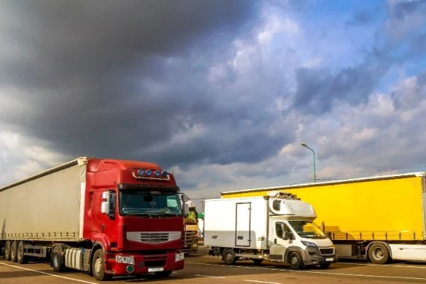 Adana Selçuk Nakliyat Ambarları